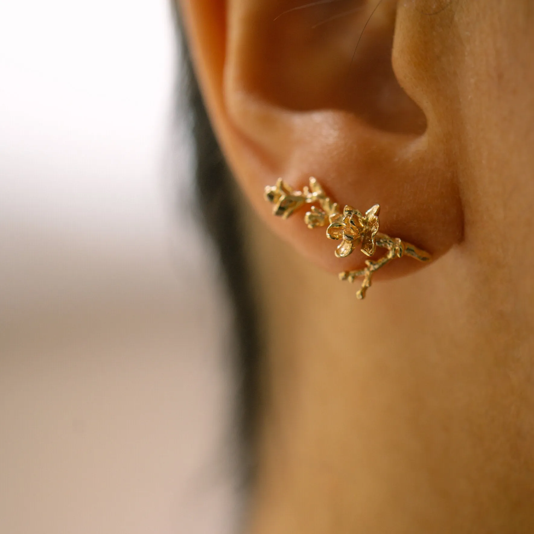 Brilliant Diamond Magnolia Branch Earring
