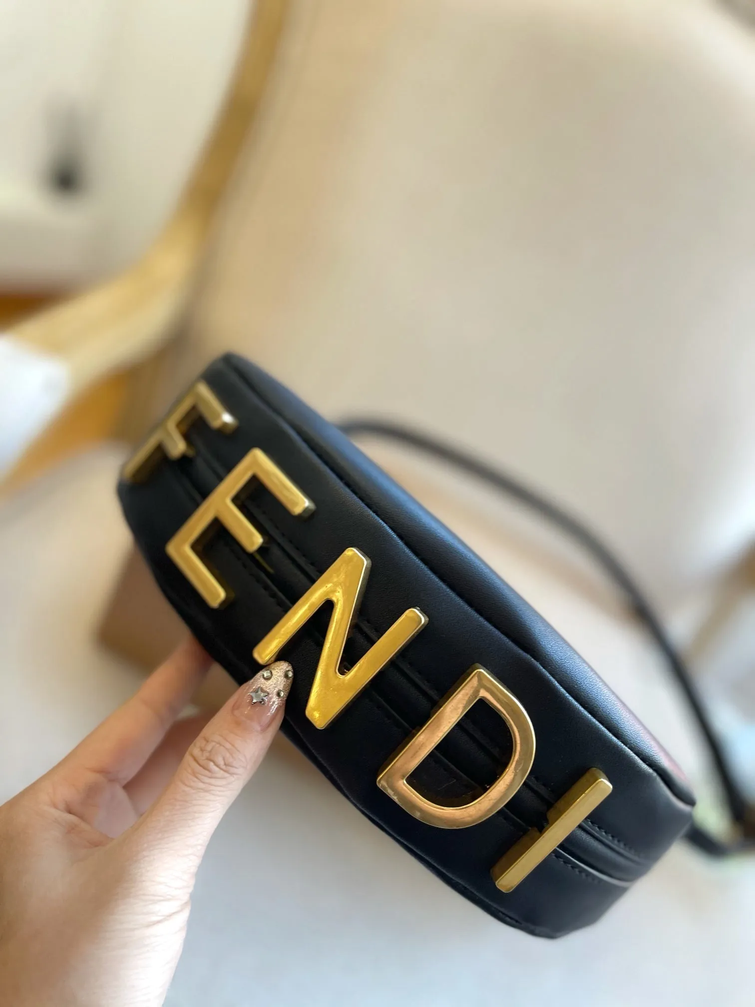 EN   Designer bags by Fendi 256