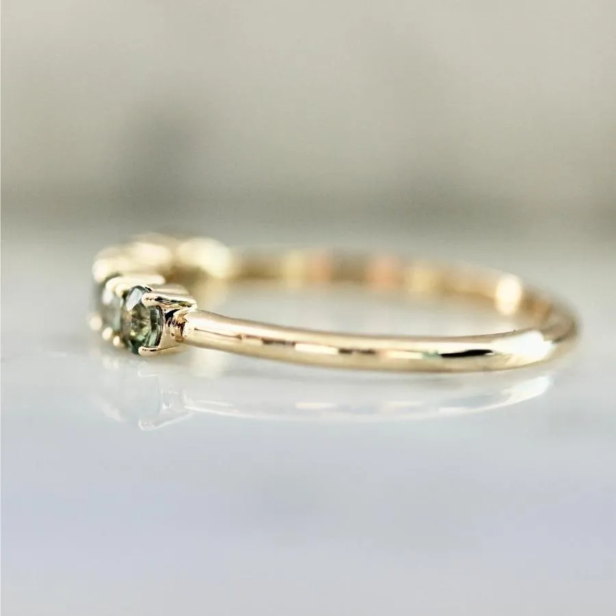 First Class Green Round Brilliant Cut Sapphire Band