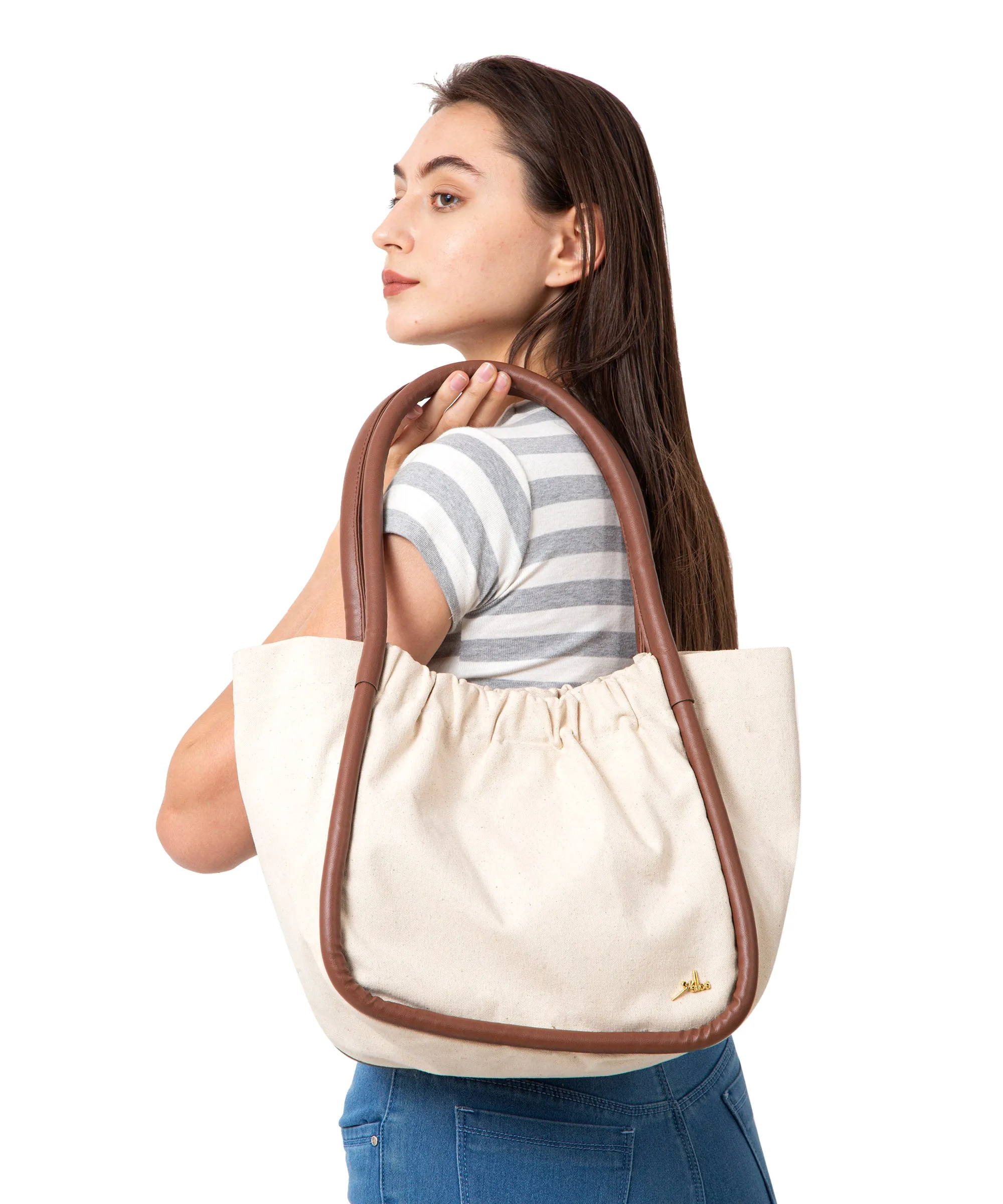 Women Color blocked Medium Solid Shoulder Bag with Pouch